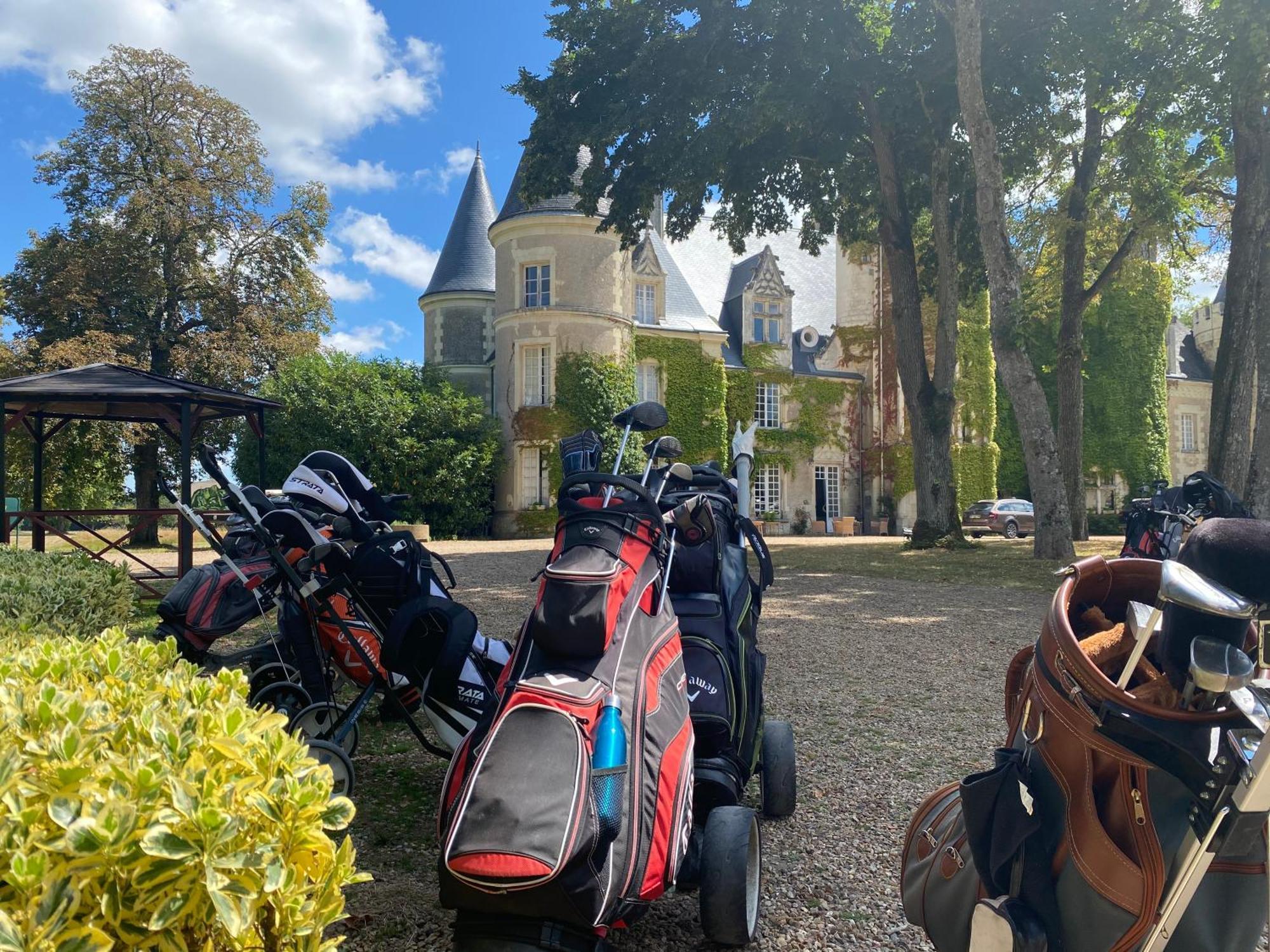 Chateau Golf Des Sept Tours Courcelles-de-Touraine Exterior foto